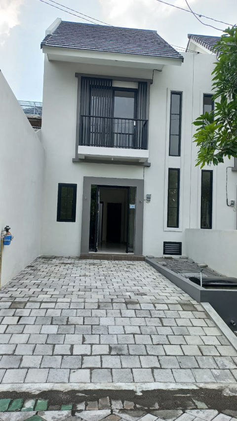 Dijual / Disewa Rumah Rungkut Menanggal Harapan Minimalis Baru Gress